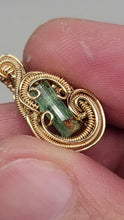 Load image into Gallery viewer, Emerald 14kGF Pendant